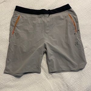 Hurley Alpha Hybrid trainer short